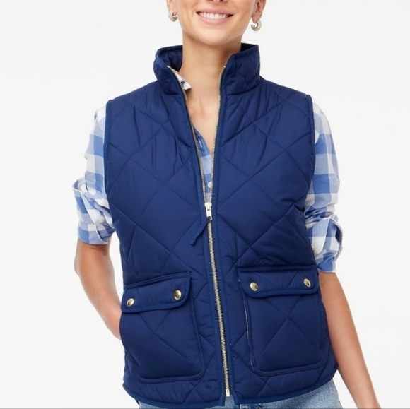 J. Crew Jackets & Blazers - J. Crew Classic Navy Preppy Puffer Casual Vest Gold Zipper Buttons Plaid Lined M